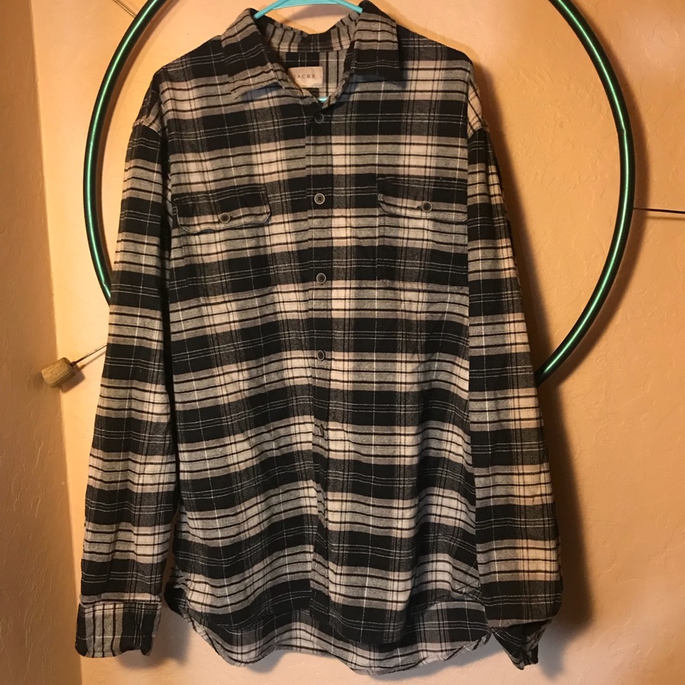 Men’s Button Up Flannel